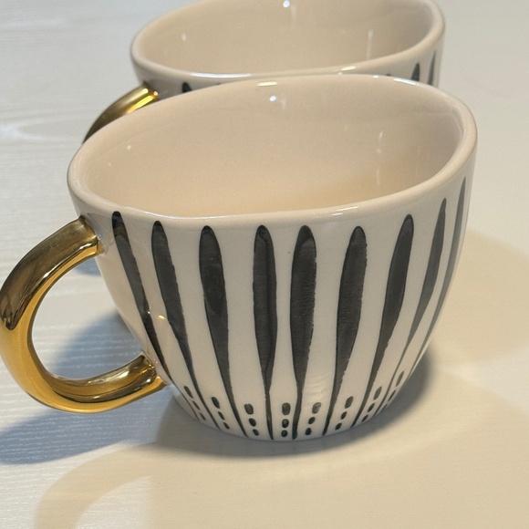 Set of 2 The Old Pottery Company Coffee Tea Mug Hand Painted Black/Gold Lines - Picture 2 of 8